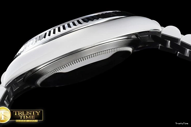 0118 Durable RDD0206A – DayDate 668